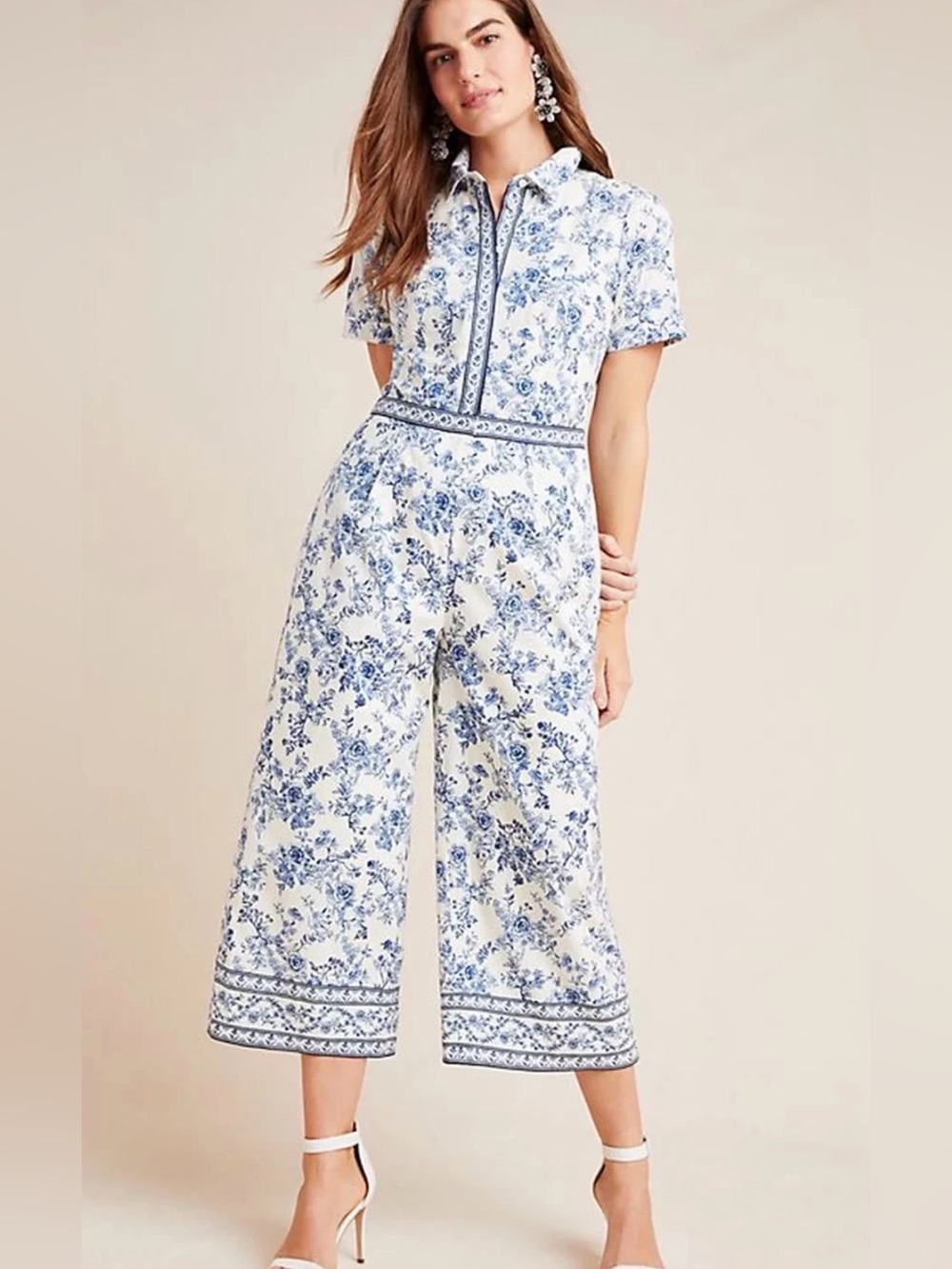 Gal Meets Glam Darla Blue Floral Cropped Wide Leg Jumpsuit Size 6
